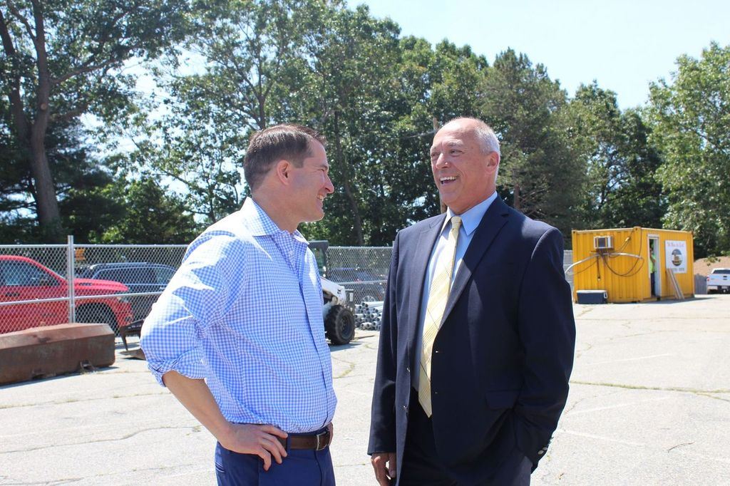 Congressman Moulton and Chair Kassiotis 